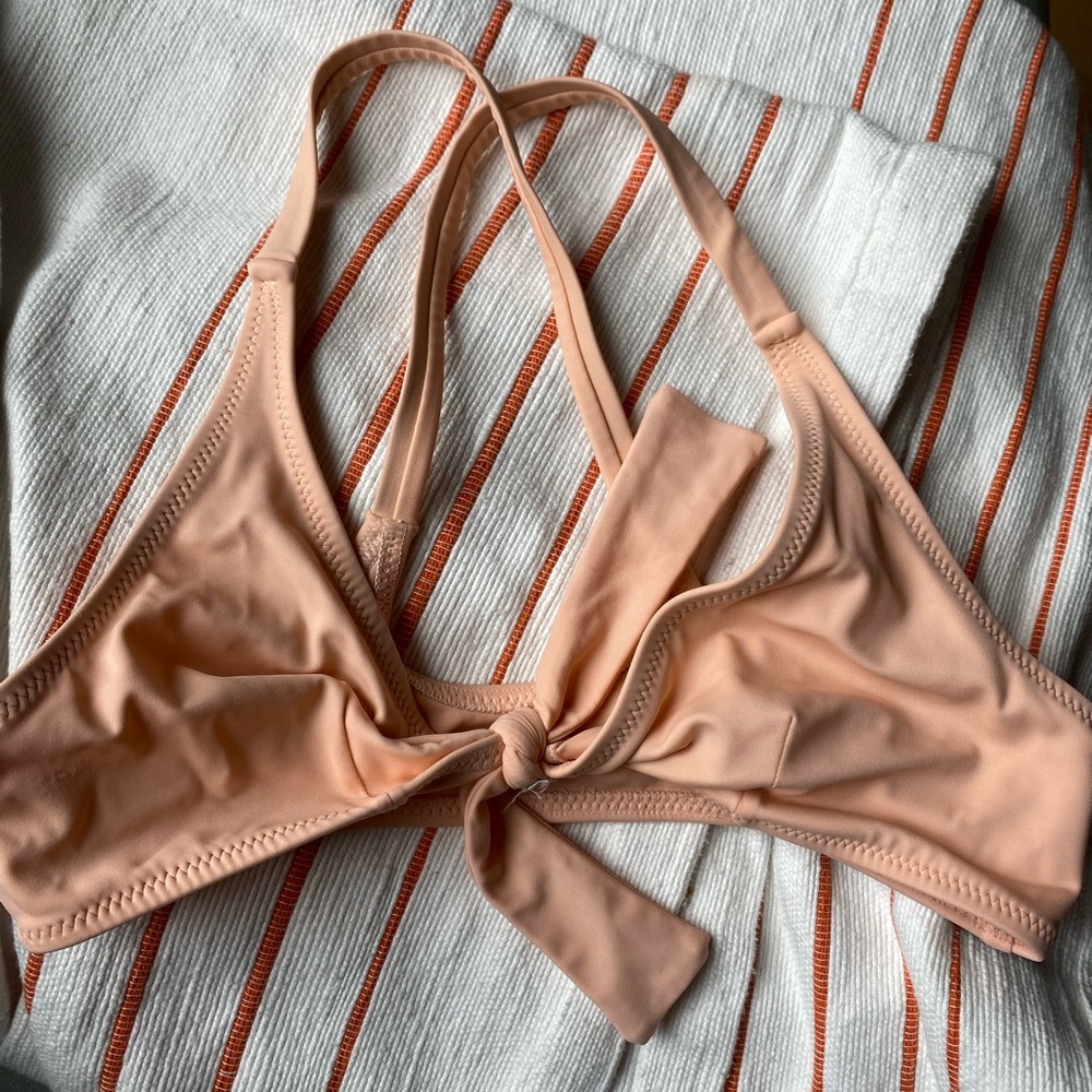 Solid & striped bikini top